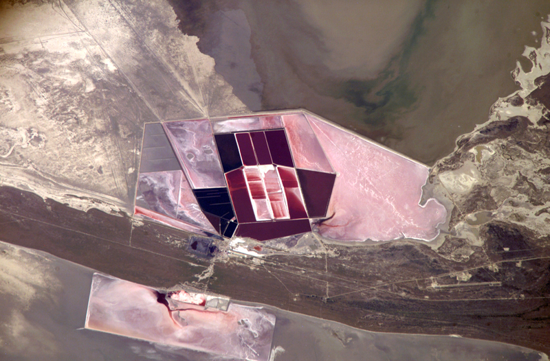 Illustration for article titled The Pink Ponds of Botswana